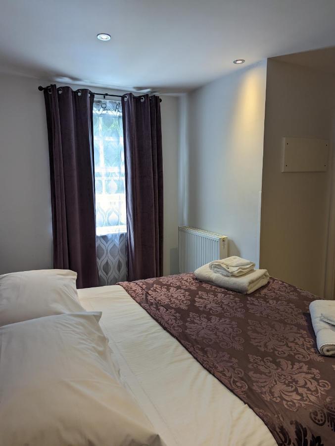 Barley Sheaf, Old Bridge Street En Suite Rooms, Room Only Truro Exterior foto