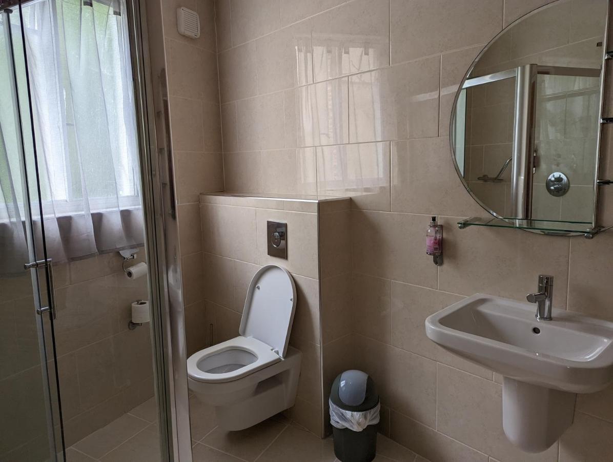 Barley Sheaf, Old Bridge Street En Suite Rooms, Room Only Truro Exterior foto